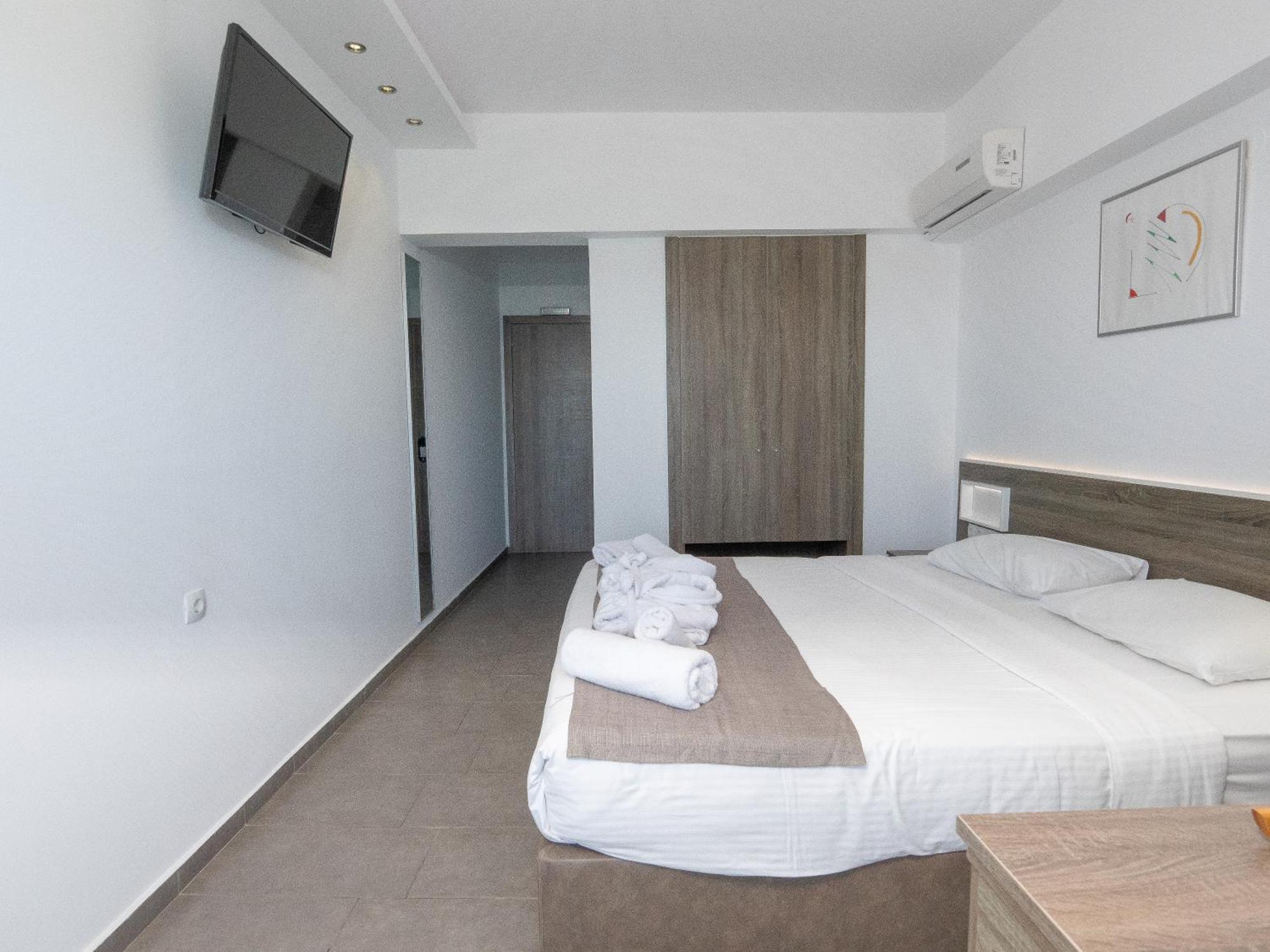 Standard Room with Side Sea View,1273259077:JPEG