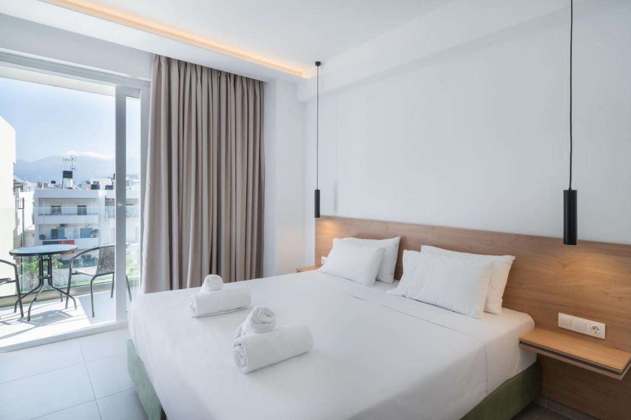 Superior Room with Side Sea View,1588422164:JPEG